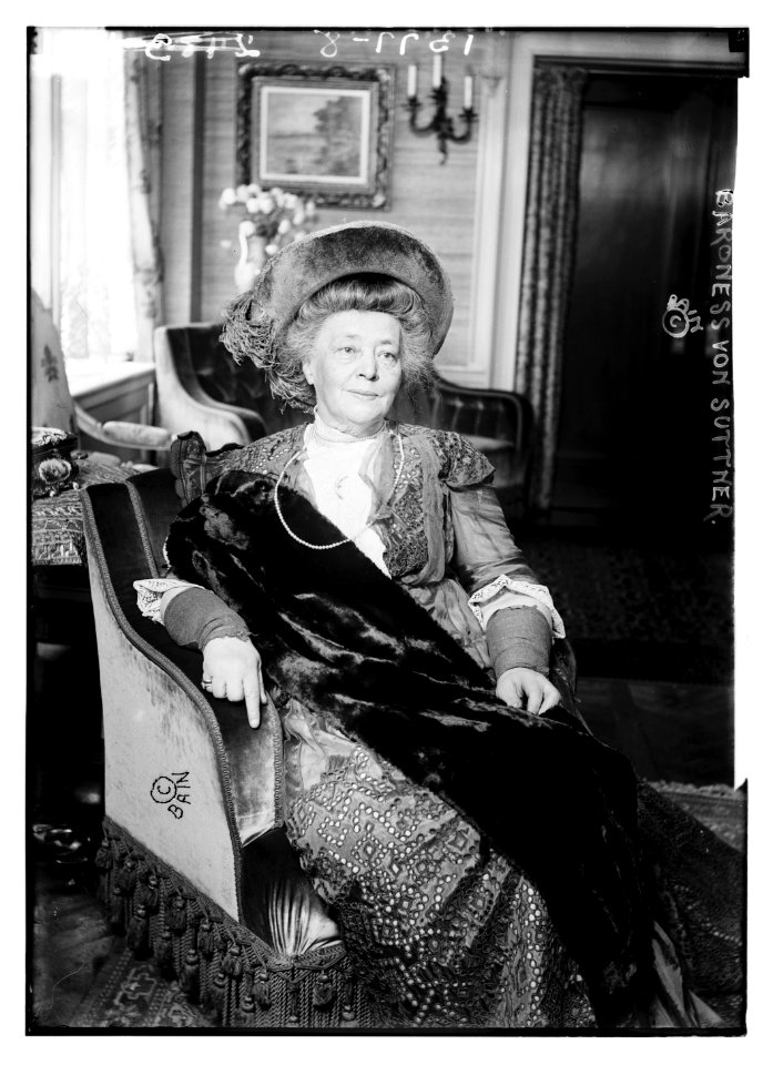 Baroness von Suttner LCCN2014687500