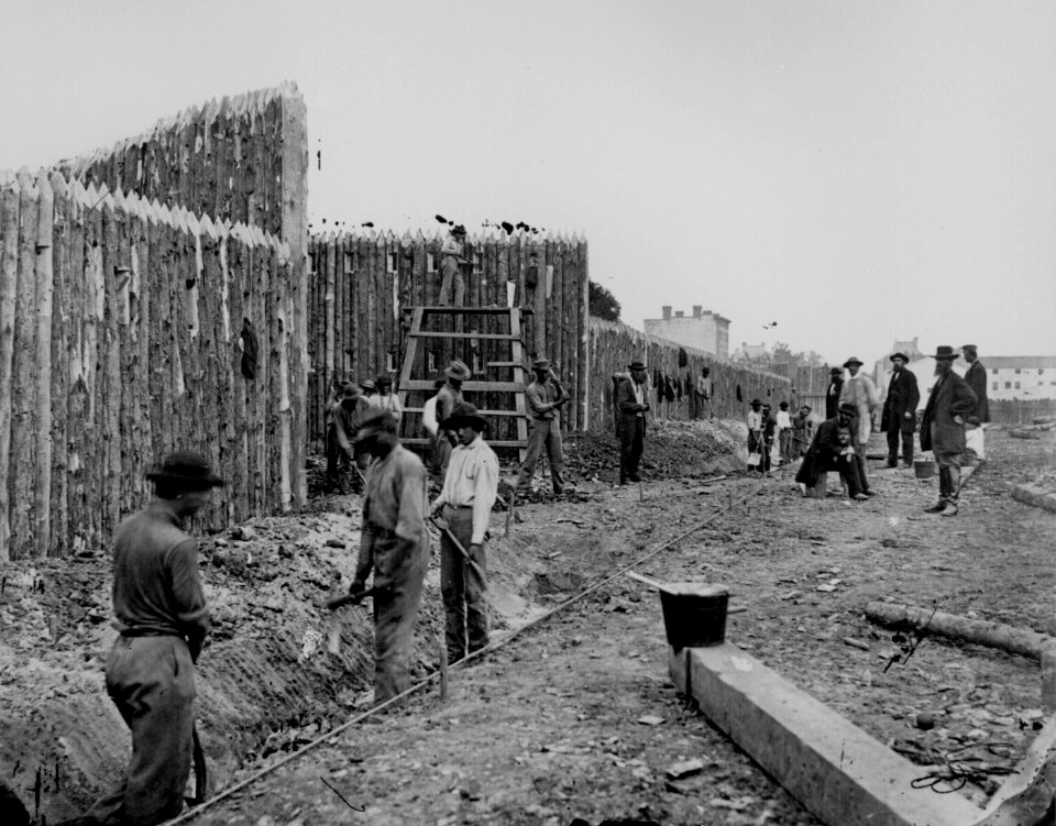 Barricades on Duke Street, Alexandria, Va., erected to protect the Orange and Alexandria Railroad from Confederate cavalry, 1861