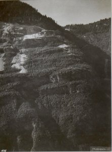 Barricatastraße vom Hang des Sasso Rosso. (BildID 15645532)