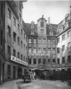 Barthels Hof Hofansicht um 1890