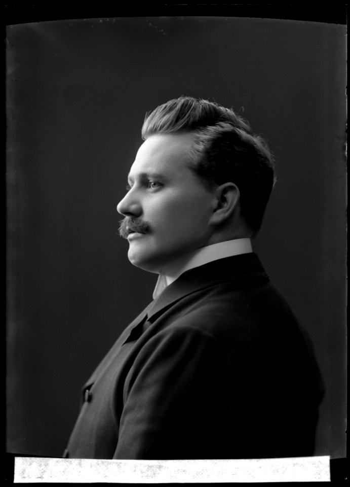 Barthold Schweback, opera singer, undated portrait - SMV - GS034