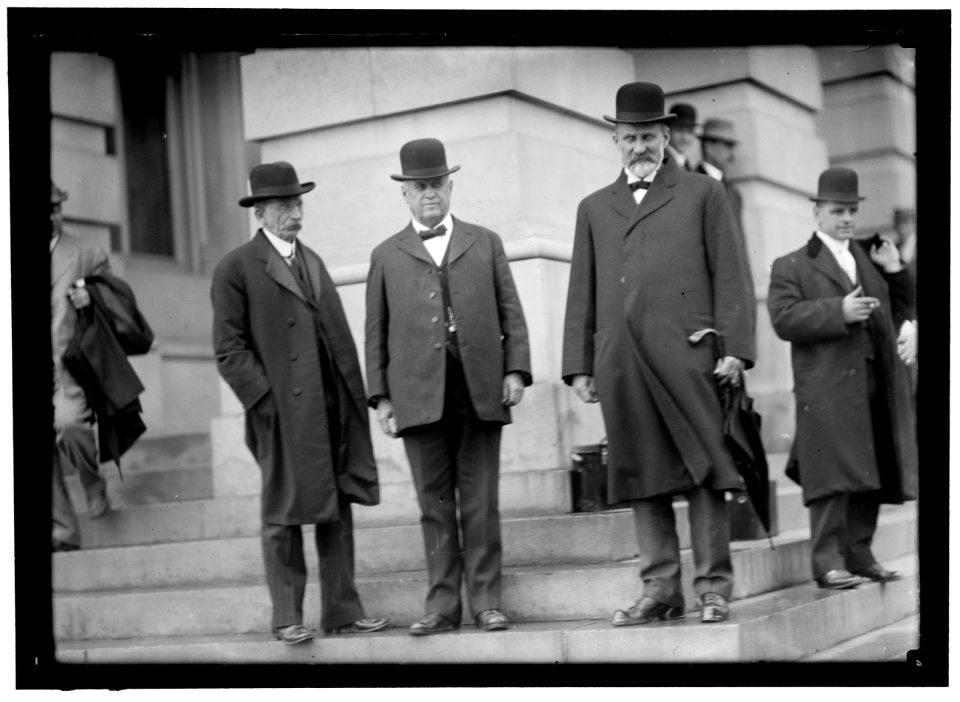 BARTLETT, CHARLES LAFAYETTE, RANSDELL, JOSEPH EUGENE REP. FROM LOUISIANA, 1899-1913; SENATOR, 1913-1931. AS SENATOR ELECT; SPARKMAN LCCN2016864113