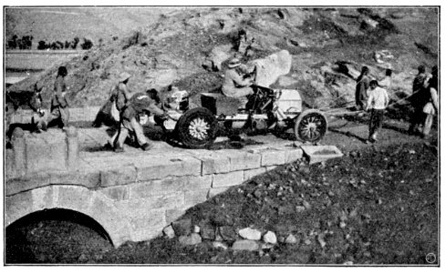 Barzini - La metà del mondo vista da un'automobile, Milano, Hoepli, 1908 (page 85 crop)