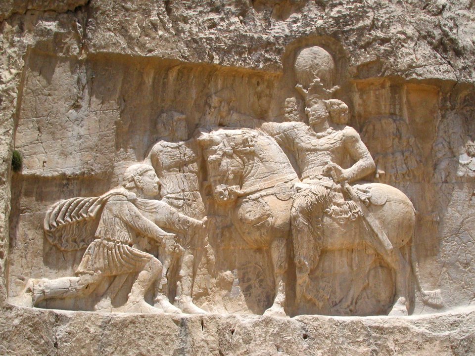 Bas relief nagsh-e-rostam al