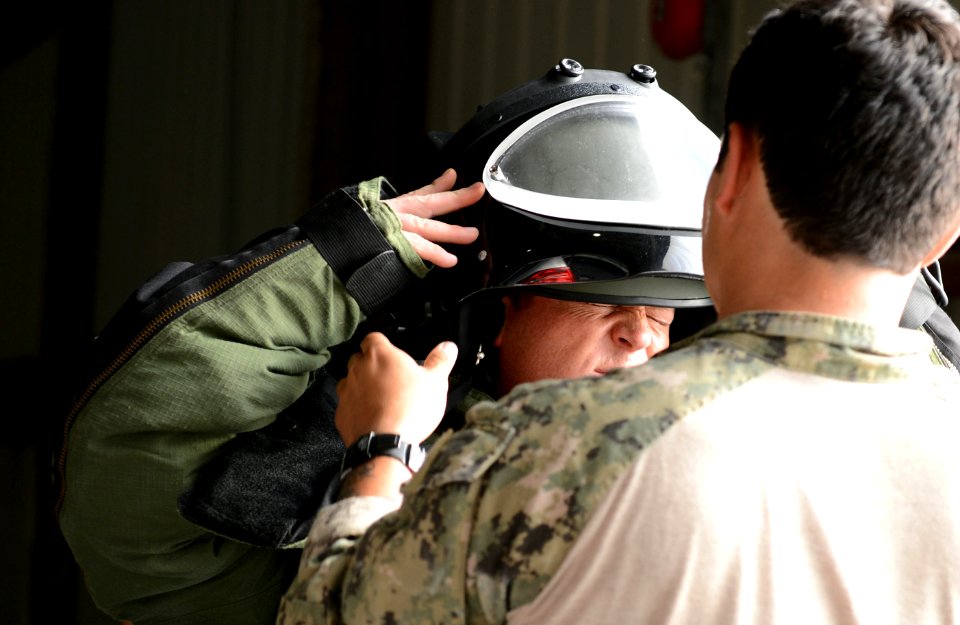 Base-response drill 131204-N-OU681-146