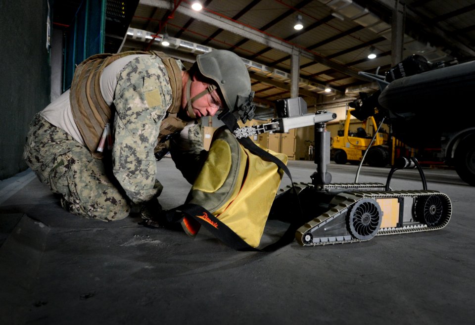 Base-response drill 131204-N-OU681-211