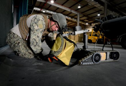 Base-response drill 131204-N-OU681-211