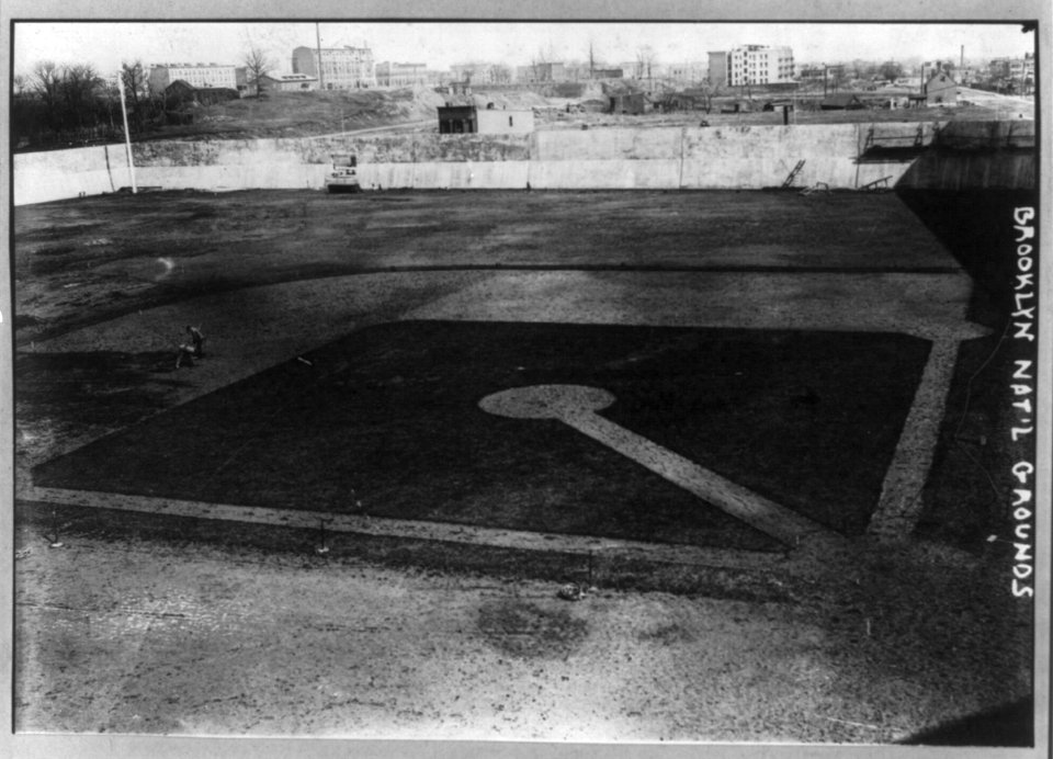 Baseball parks - Brooklyn Nat'l Grounds, Mar. 20, 1913 LCCN2001704409