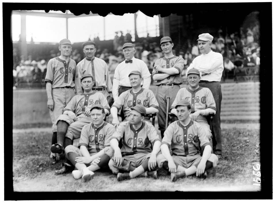 BASEBALL, CONGRESSIONAL. FRONT ROW- KINKEAD OF NEW JERSEY; PAT HARRISON; MURRAY OF MASSACHUSETTS. 2ND ROW- UNIDENTIFIED; EDWARDS OF GEORGIA; McDERMOTT OF ILLINOIS; REAR ROW- WHITE OF OHIO; LCCN2016863953