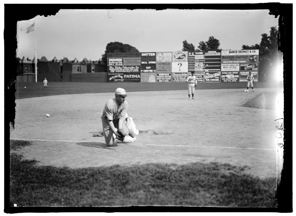 BASEBALL, CONGRESSIONAL. GAME LCCN2016868045
