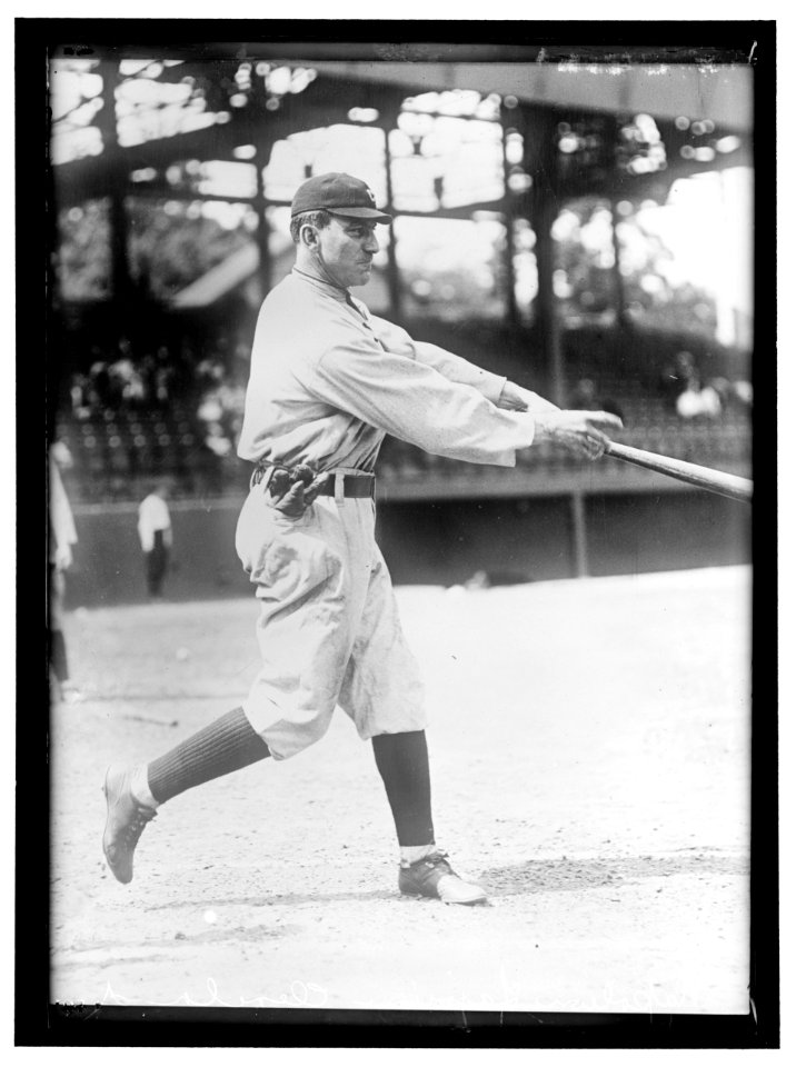 BASEBALL, PROFESSIONAL. CLEVELAND PLAYERS. NAPOLEON LAJORIE LCCN2016865733