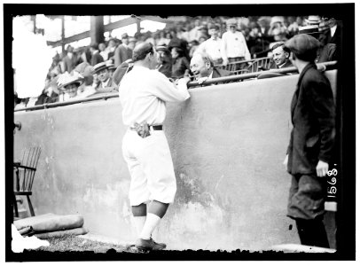 BASEBALL, PROFESSIONAL. DUTCH SCHAEFFER TALKING TO VICE PRESIDENT SHERMAN LCCN2016863960