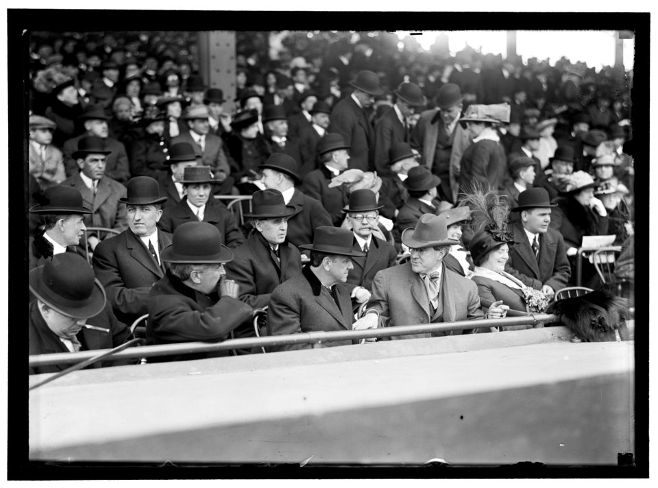 BASEBALL, PROFESSIONAL. FRONT- SEC. GARRISON; DANIELS; C.L. BERRYMAN. REAR- JAMES M. BAKER, SECRETARY OF THE SENATE; SEN. CULBERSON; VICE PRESIDENT MARSHALL LCCN2016867153