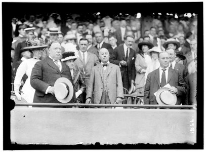 BASEBALL, PROFESSIONAL. LEFT TO RIGHT- TAFT; MRS. KNOX; SEC. P.C. KNOX; VICE PRESIDENT SHERMAN; MRS. TAFT, LEFT REAR OF PRESIDENT LCCN2016863962