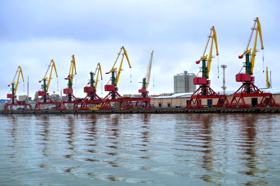 Shipping boat industry
