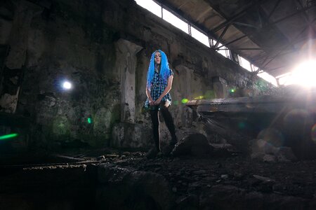 Tunnel girl dreadlocks