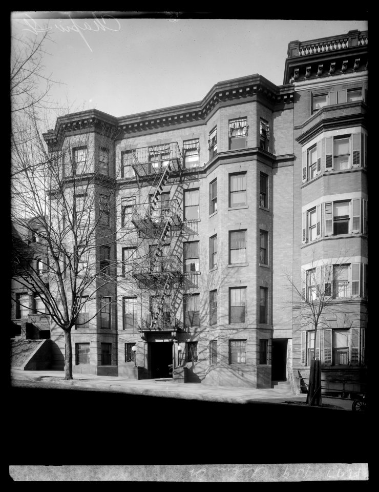 1419 Chapin St., (Washington, D.C.) LCCN2016823613