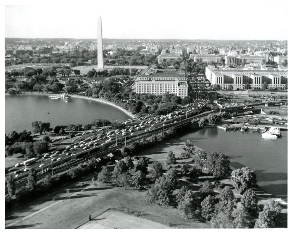 14th street bridge traffic aerial 9a31aa53f415cbe27dc5f402132b16fc