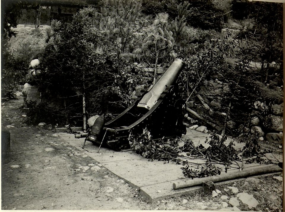 15 cm Nörser. Aufgenommen am 4. Juni 1916. (BildID 15478836)
