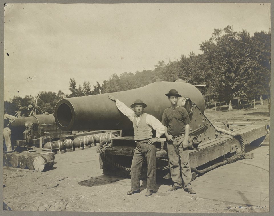 15 in. gun near Wash., D.C. Aug. 1865 LCCN2012646729