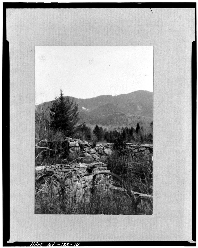 15. Photocopied June 1978. WHEEL HOUSE RUINS OF 'NEW' FURNACE. SEGMENT GEAR REMNANTS VISIBLE STANDING IN WHEEL PIT IN F - LOC - hhh.ny0915.photos.116620p