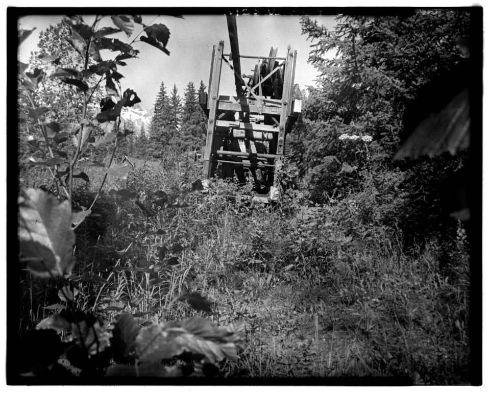 15. STEAM ENGINE USED IN LUMBER OPERATIONS, EAST SIDE - Dalton Trail Post, Mile 40, Haines Highway, Haines, Haines Boro - LOC - hhh.ak0001.photos.001404p
