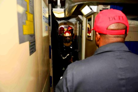 150626-N-ZF498-171 USS Forrest Sherman (DDG 98) (19039066469)