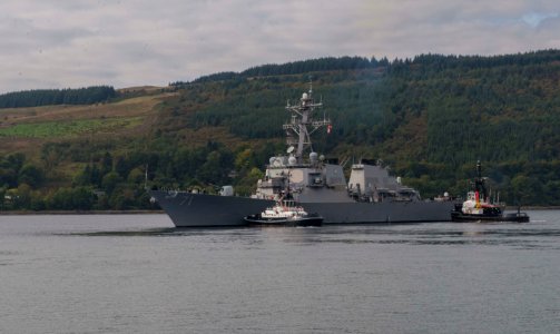 151004-N-OX430-003 (21806308389)