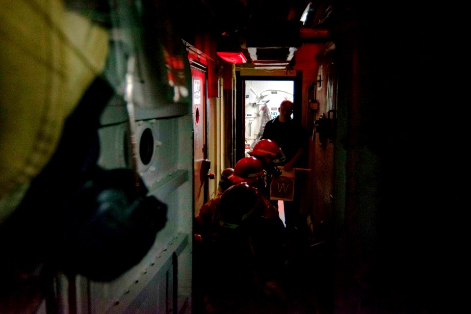 151013-N-AX546-043 (21535637833)