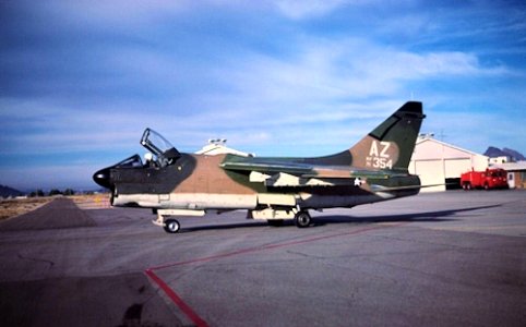 152d Tactical Fighter Squadron A-7D Corsair II 71-0354