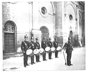 158b Drummers Vatican Gendarmerie photo