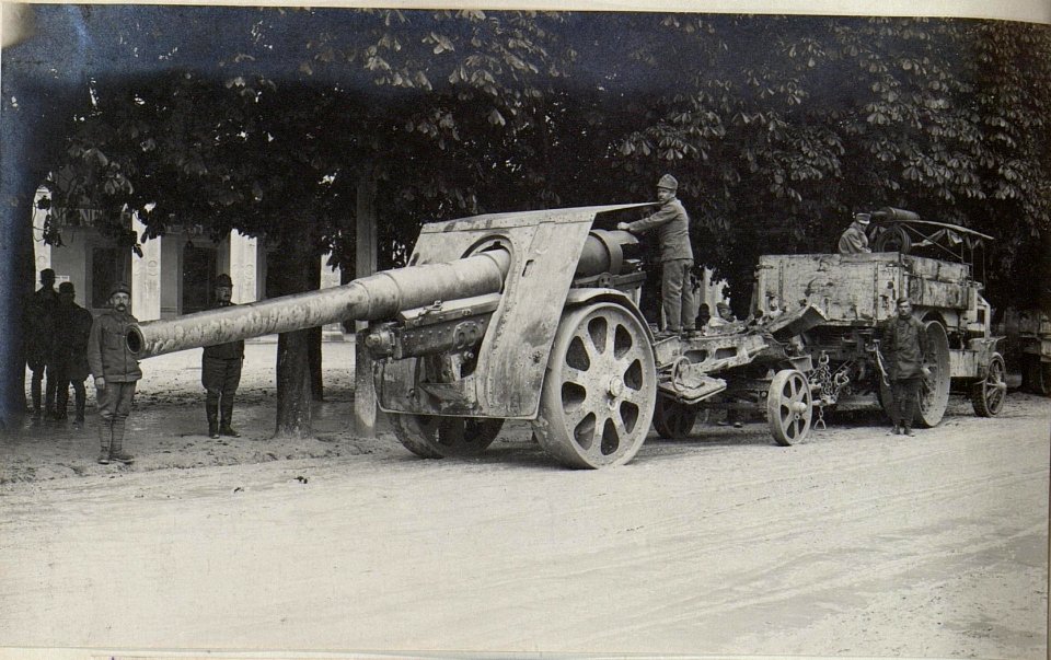 15cm Feldkanone M15-16 in Vittorio. (BildID 15672863)