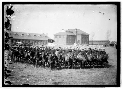 15th Cavalry at drill, 1913 LCCN2016851122