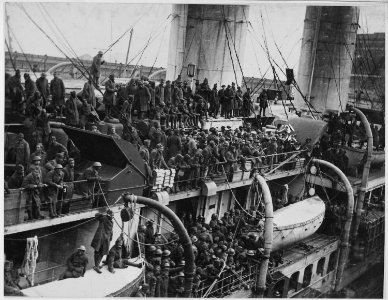 15th Infantry fighters home with War Crosses. French liner La France arrives with 15th Infantry . . . - NARA - 533549
