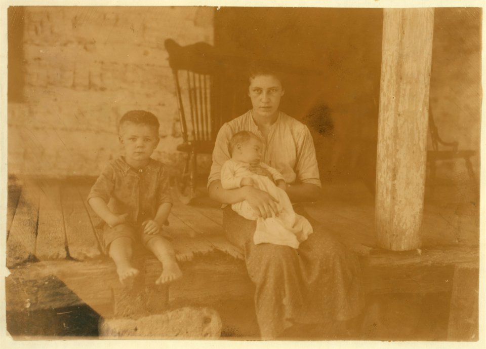 16-year old girl keeping house. Home of William Olliges. The children go to Parochial School. LOC nclc.05604