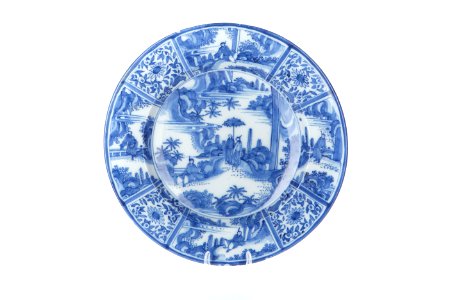 1600-tals fajansfat med blå kinesiserande underglasyrmålning - Skoklosters slott - 93522 photo