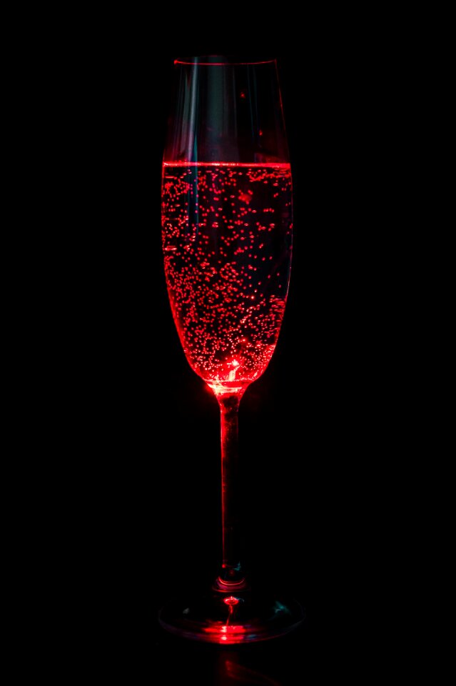 Alcohol new year's eve red