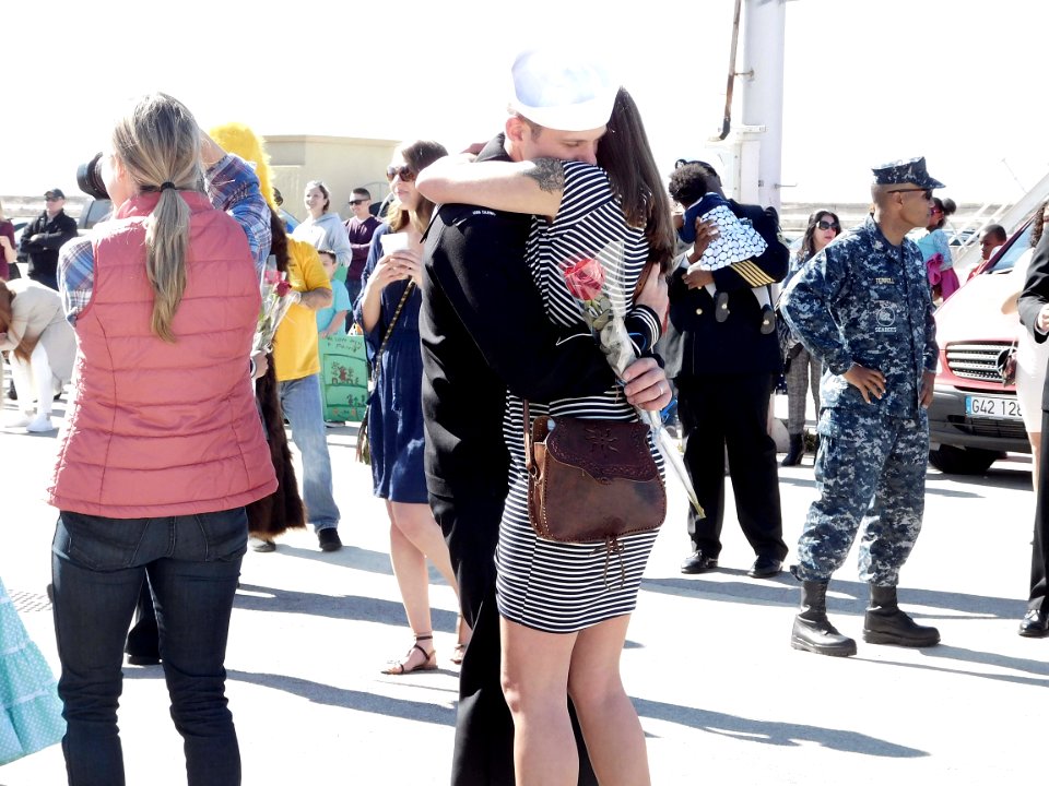 160313-N-MG056-095 (25663093792)