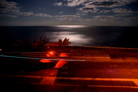160322-N-KK394-212 (25979601931)