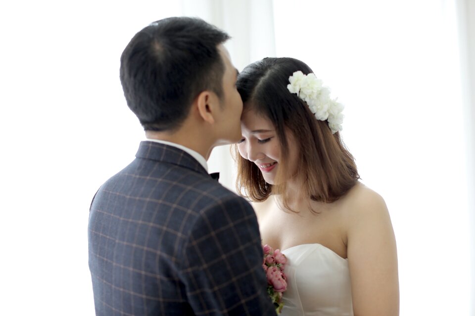 People romance adult