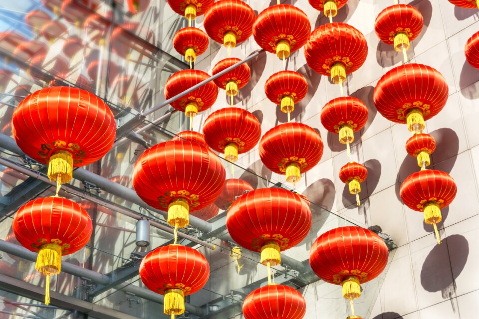 Modernity lanterns glass