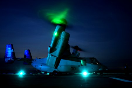 160420-N-VK310-127 (26474597730)