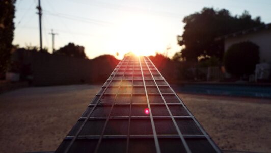 Optimism music instrument
