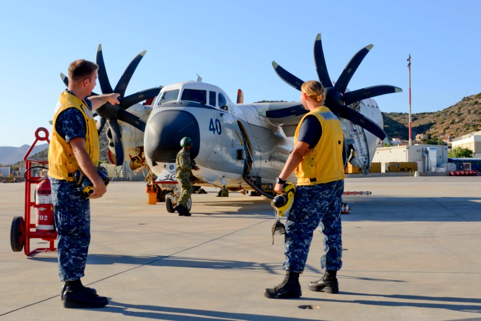 160526-N-IL474-069 (26914333273)