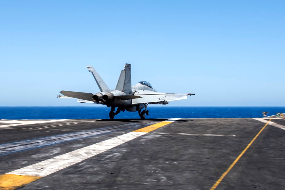 160606-N-DZ642-005 (27420392472)
