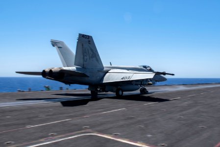 160606-N-DZ642-109 (27242686930)