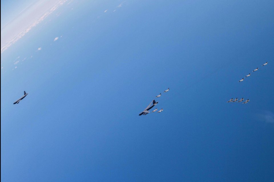 160609-F-ZZ999-007 (27478394172)