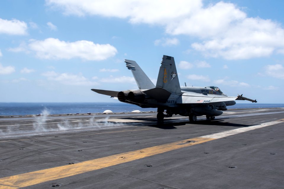 160609-N-GK939-076 (26974206343)