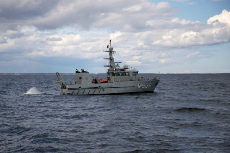 160610-N-KP948-235 (27553140426)