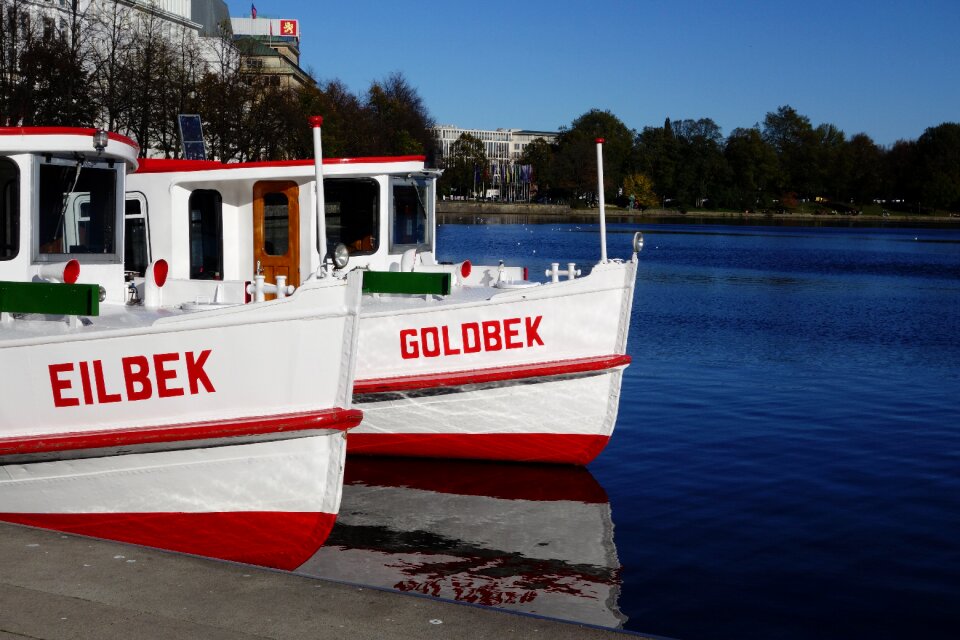 Alster ship shipping